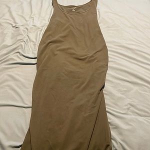 Green midi maternity dress. Size M